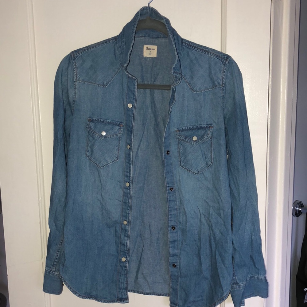 Women’s GAP Denim Blouse Size XS